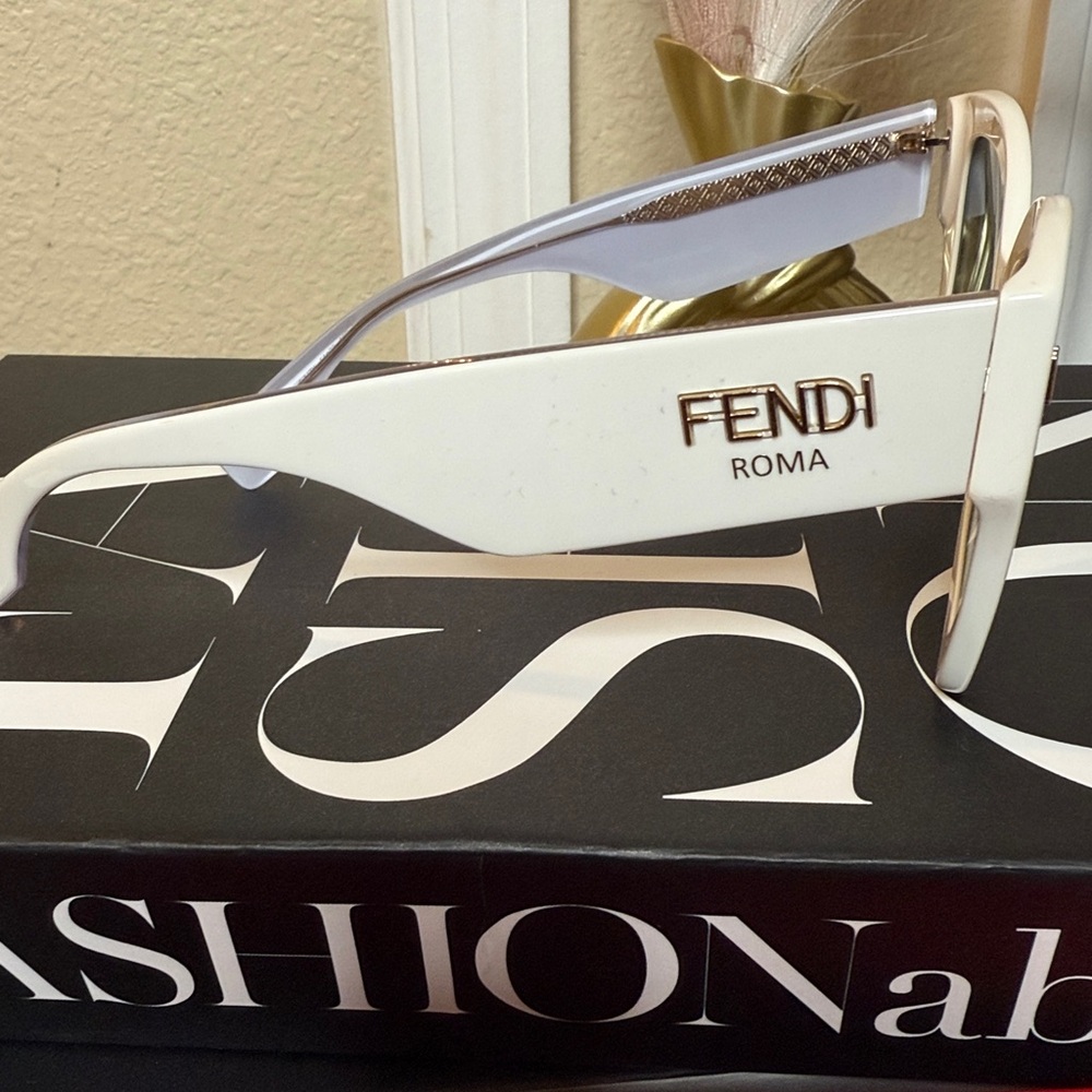 Fendi Acetate FF Sunglasses - Picture 6 of 10